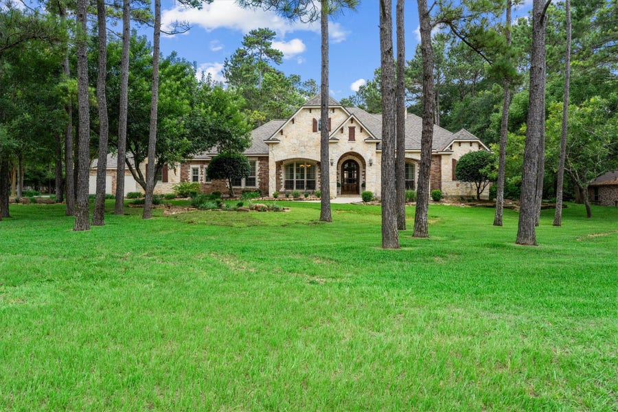 Property photo for 28523 Wild Oaks, Magnolia, TX