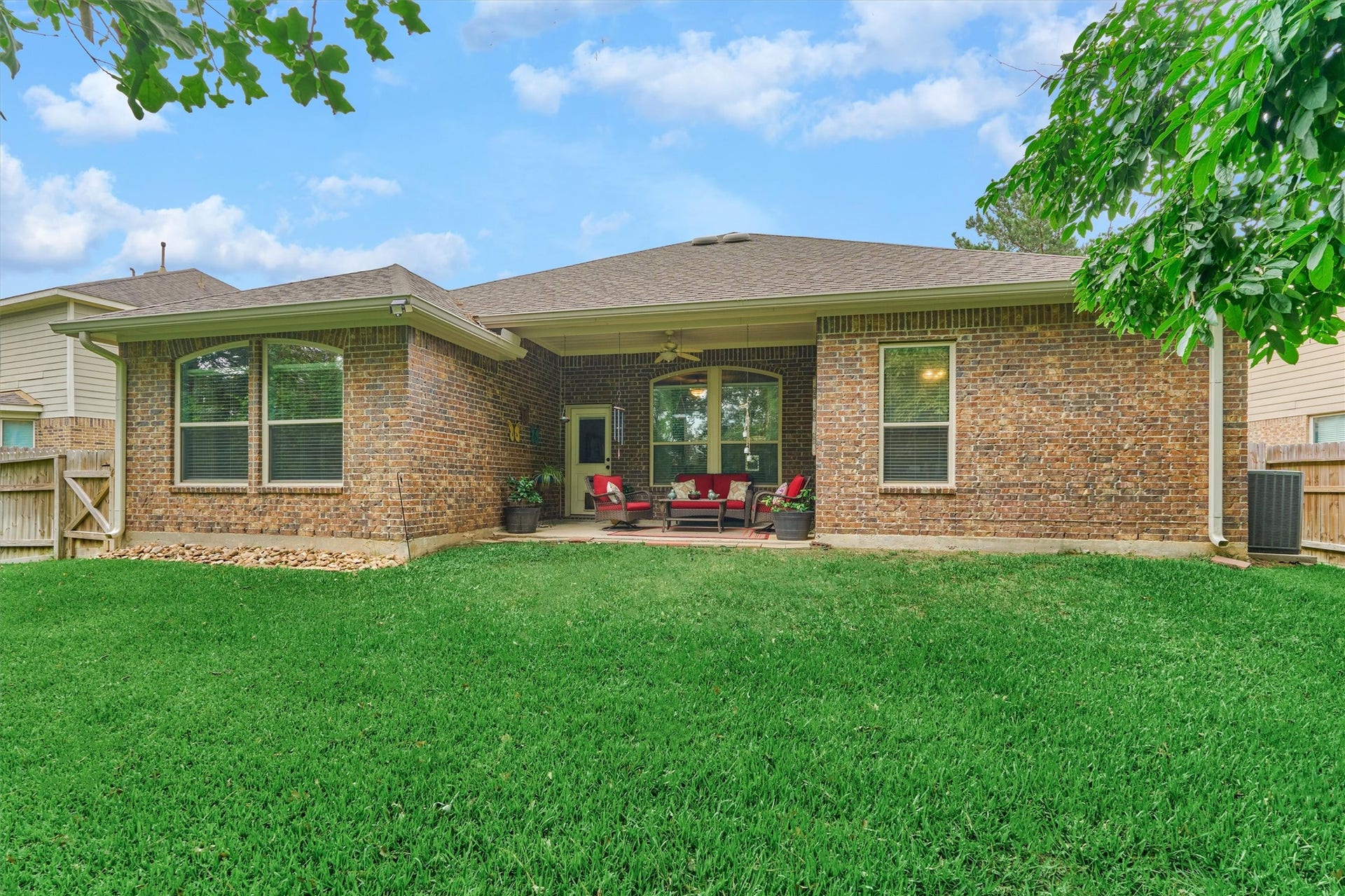 110 Magnolia Colony Court, Magnolia, TX 77354 110 Magnolia Colony Court, Magnolia, TX 77354