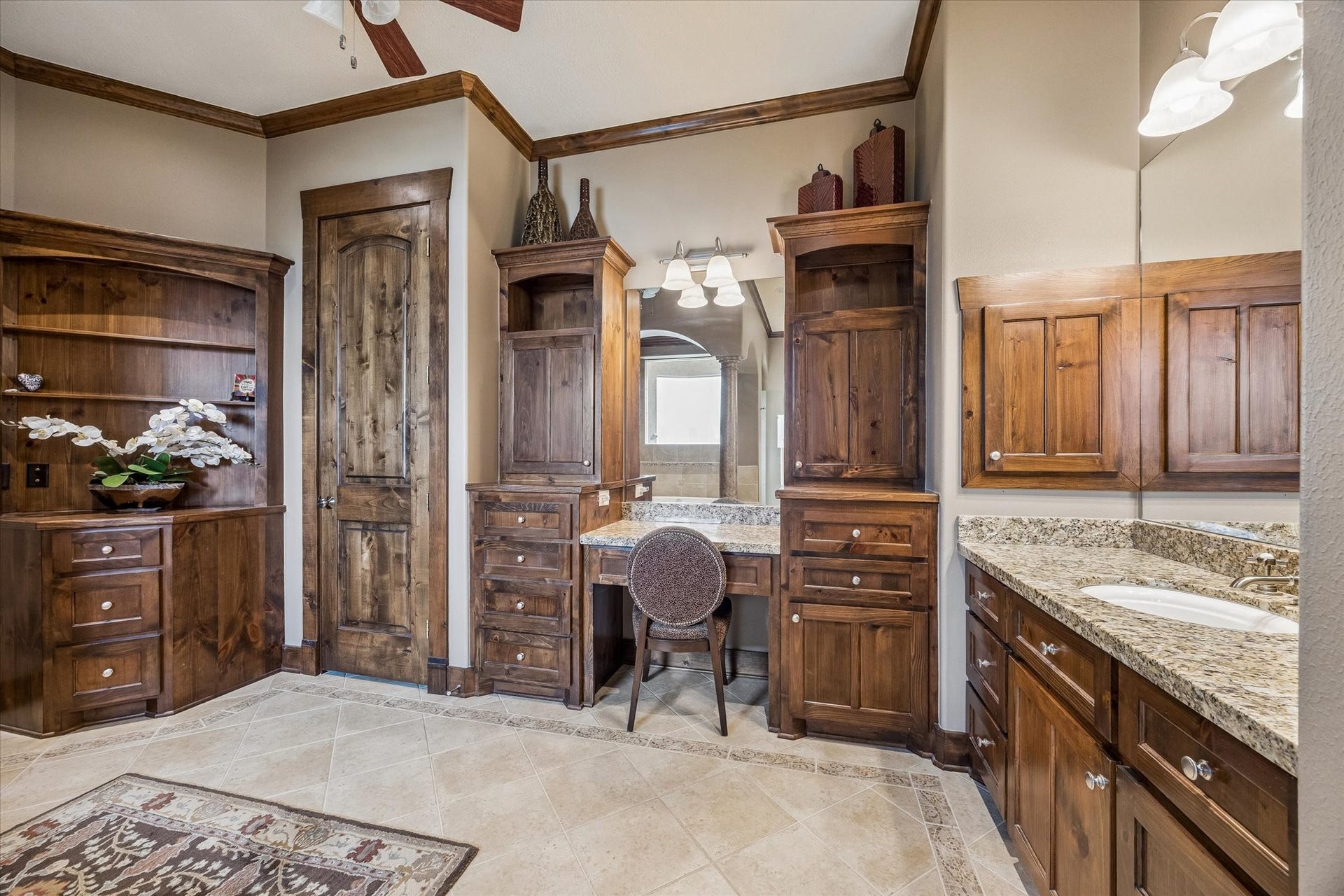32102 Fulbrook Commons, Fulshear, TX 77441 A dedicated vanity area provides the perfect space for daily routines and organization.