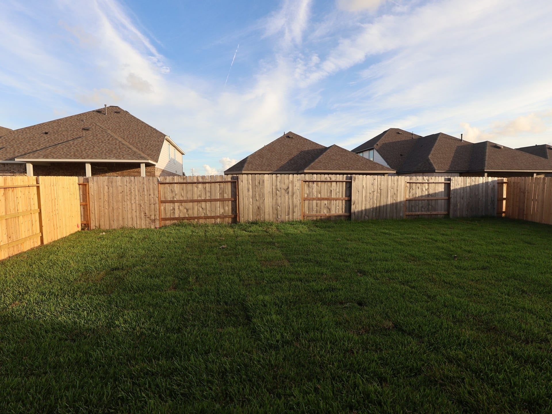 14107 Hillier Run Drive, Santa Fe, TX 77510 14107 Hillier Run Drive, Santa Fe, TX 77510