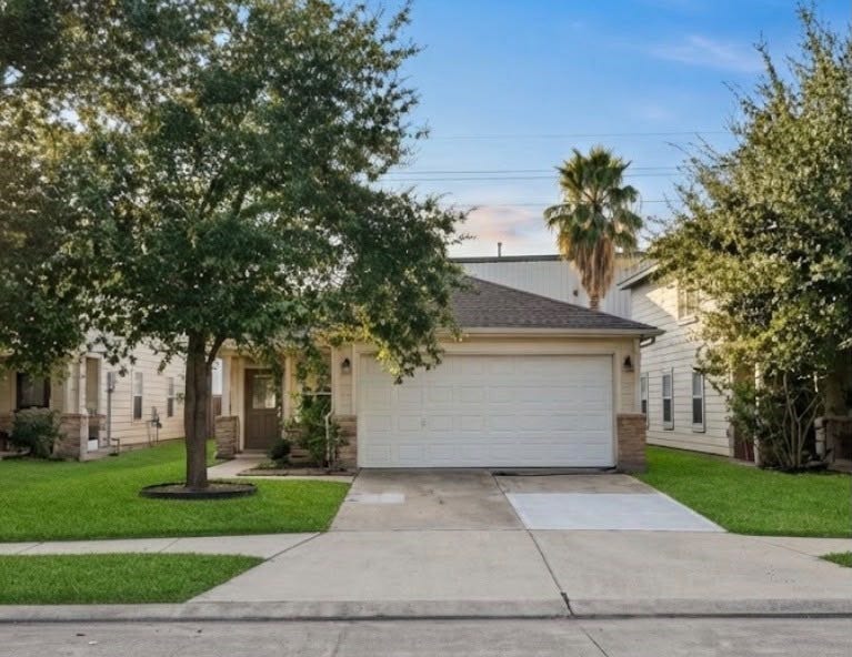 Property photo for 19603 Rippling Brook Lane, Tomball, TX