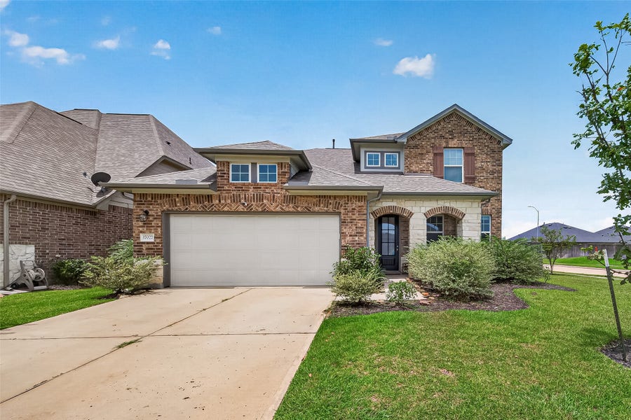 Property photo for 17027 Bainham Forest Trail, Hockley, TX