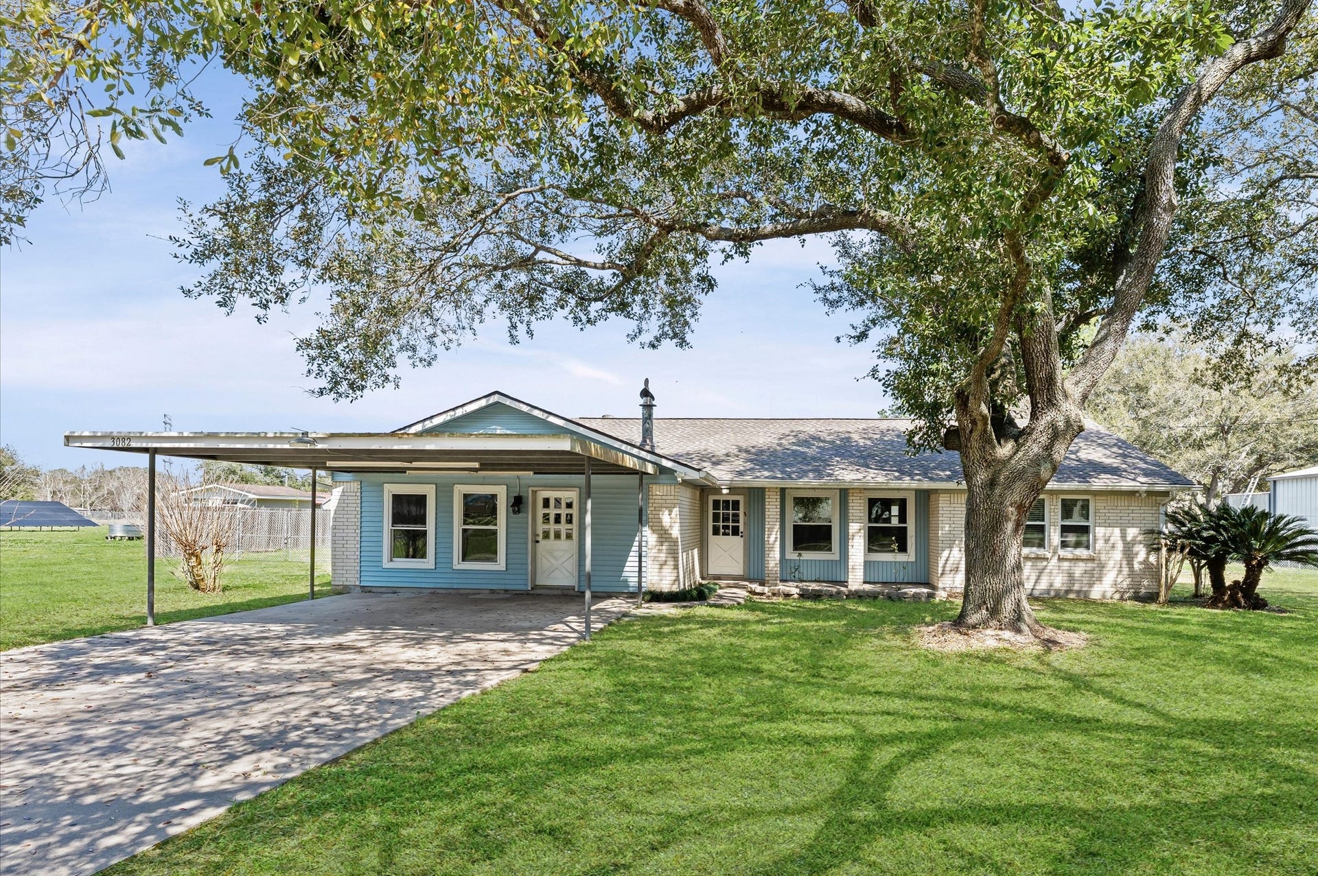 3082 County Road 536, Alvin, TX 77511 3082 County Road 536, Alvin, TX 77511