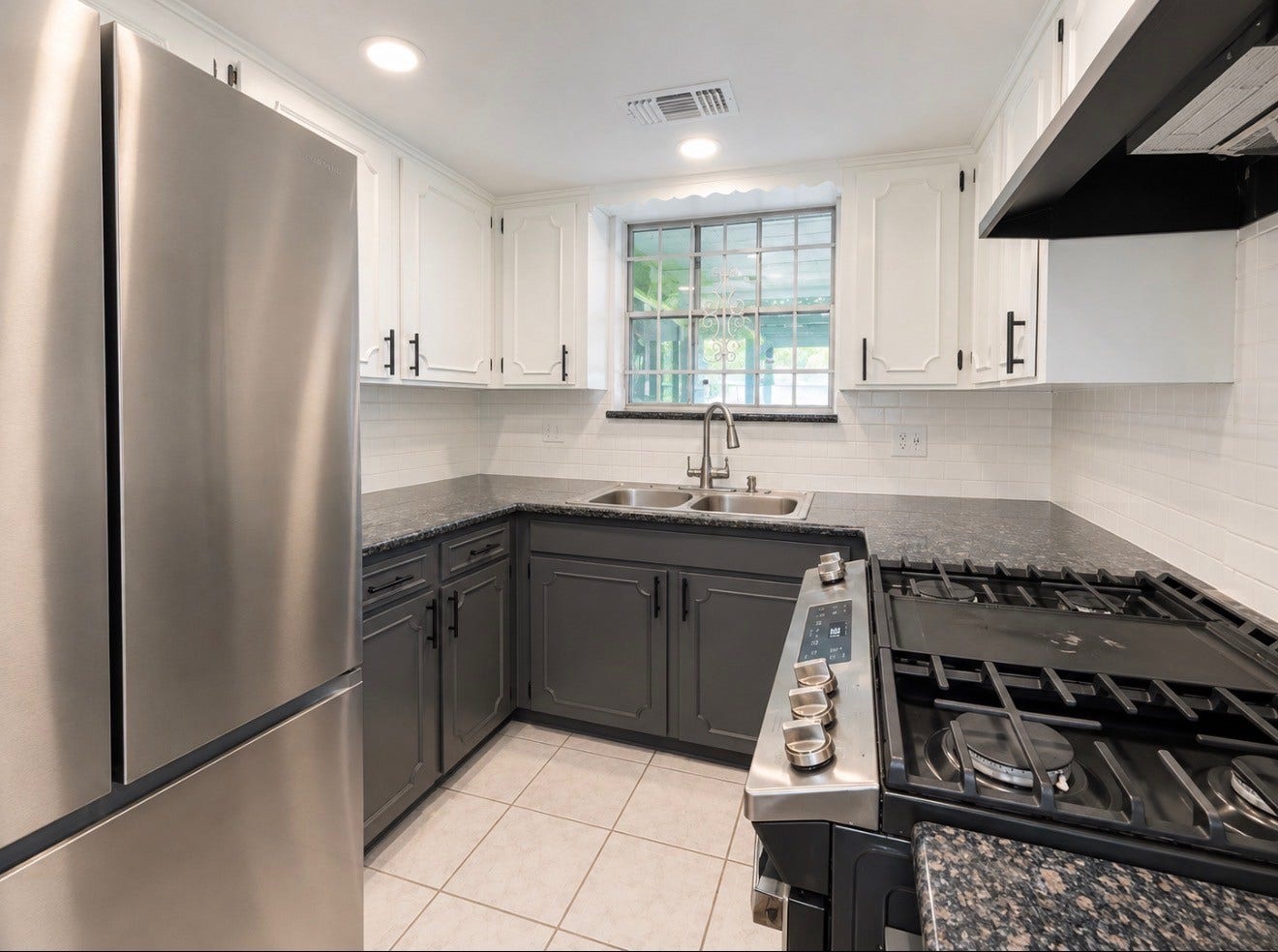 8418 Meadowview Drive, #8418, Houston, TX 77037 All appliances included and washer and dryer