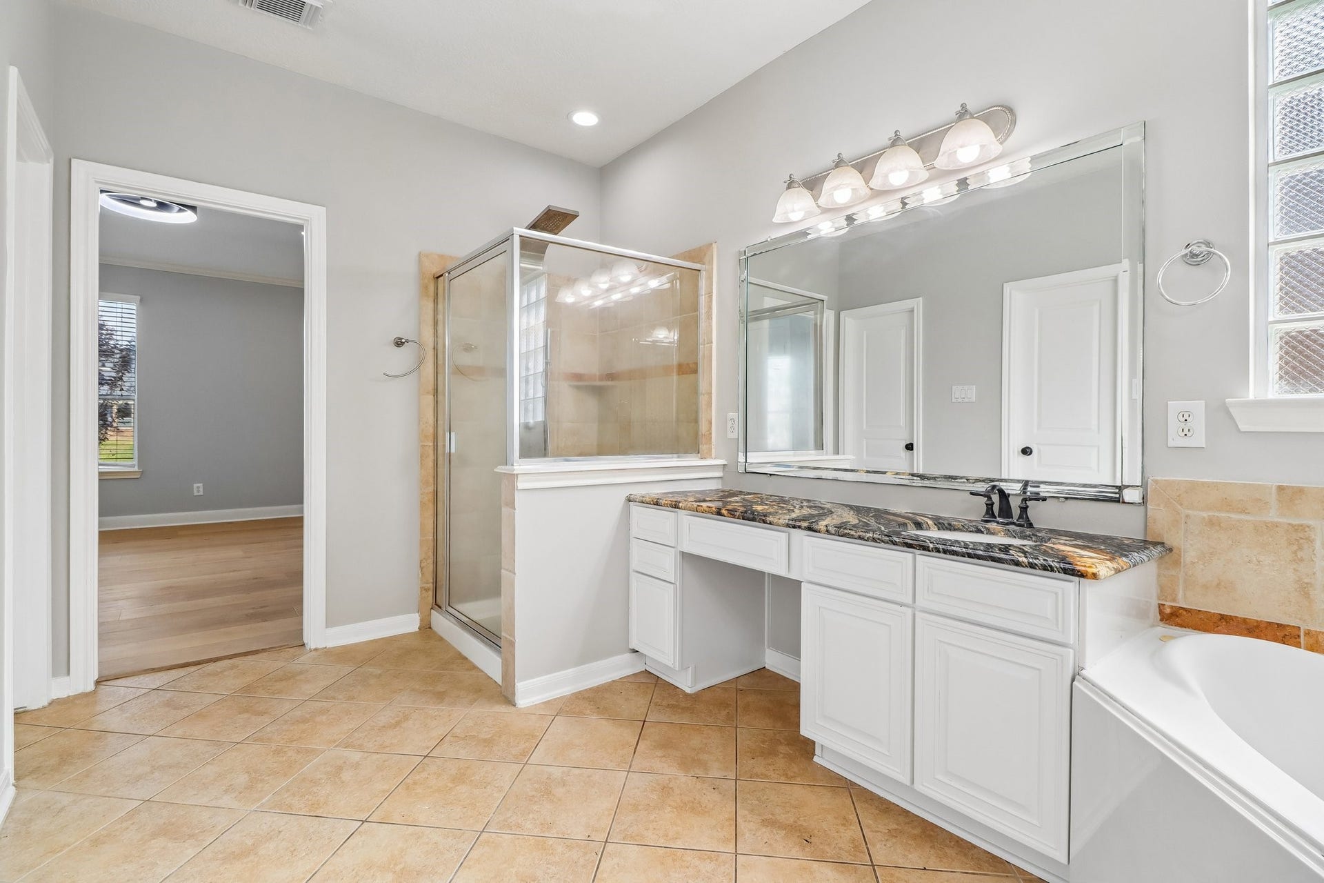 17826 Watsons Bay Drive, Cypress, TX 77429