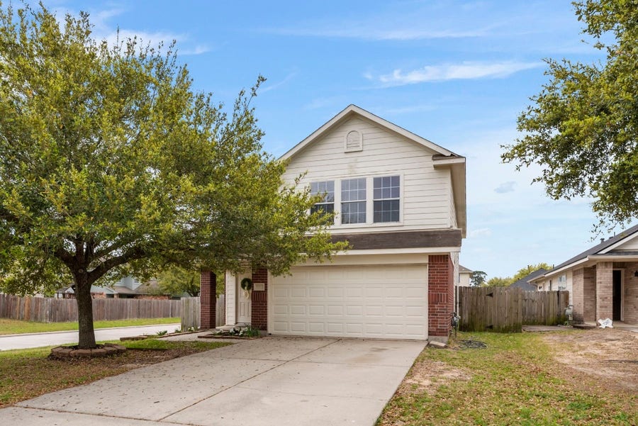 Property photo for 7203 Cool Springs Court, Magnolia, TX