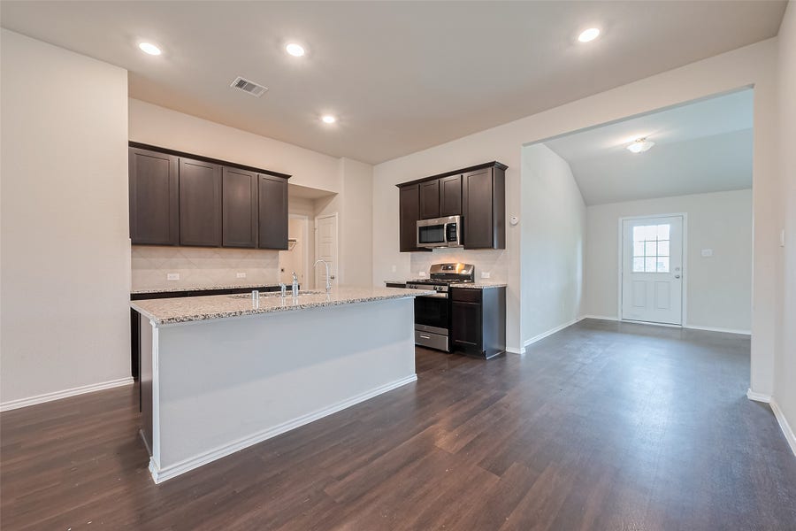 Property photo for 335 Jewett Meadow Drive, Magnolia, TX