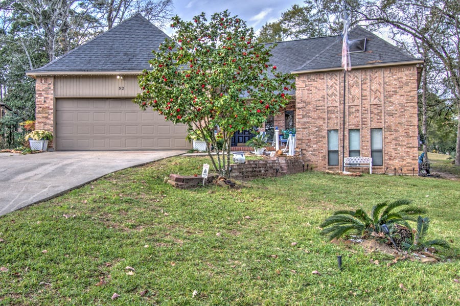 Property photo for 52 Cherry Hill Drive, Conroe, TX