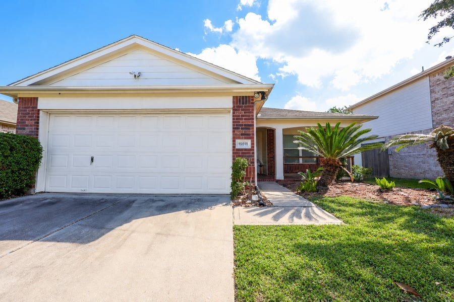 Property photo for 19818 Cypresswood Falls, Spring, TX