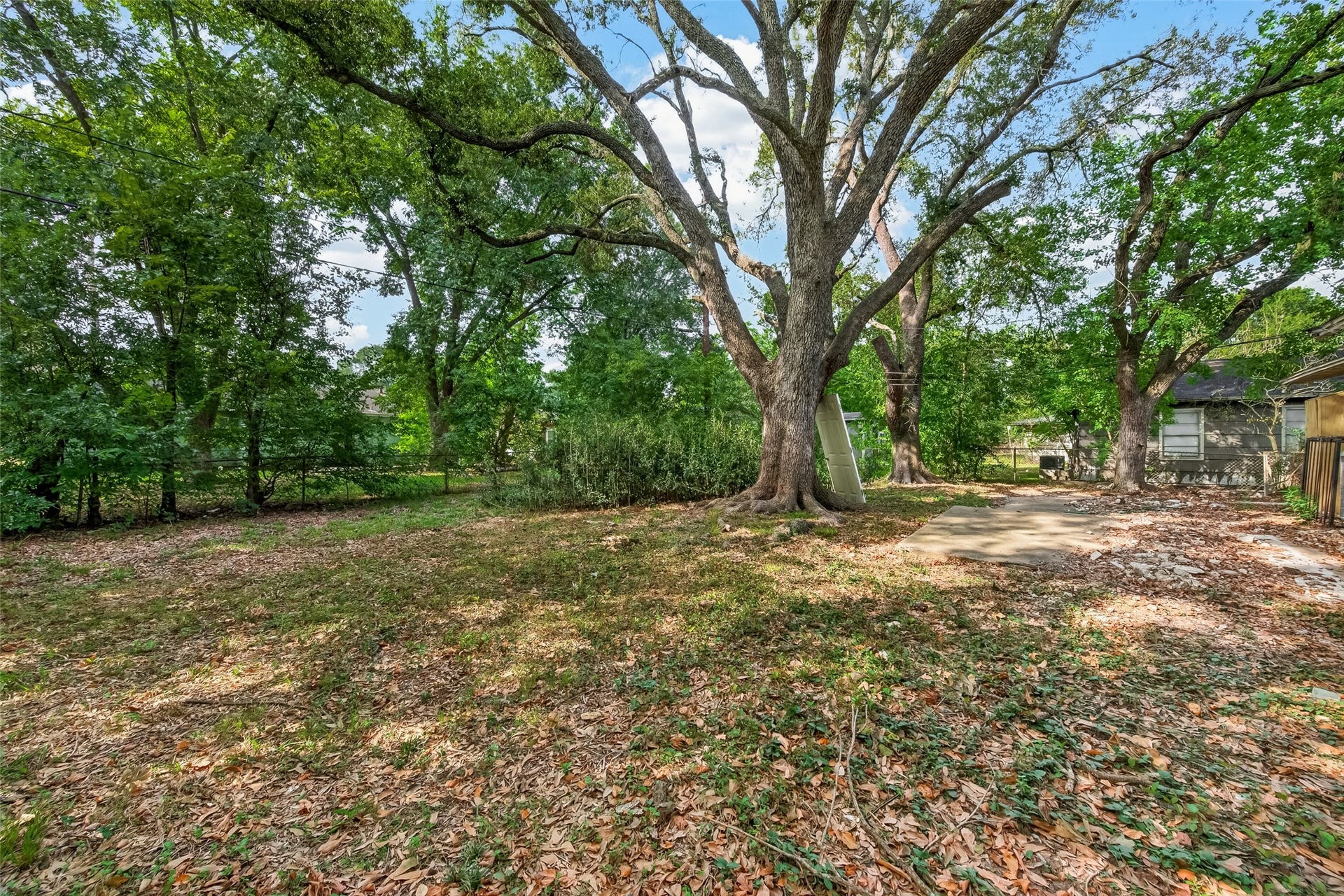 5782 Belcrest Street, Houston, TX 77033