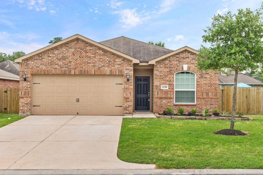 Property photo for 12059 Powderhorn Lane, Pinehurst, TX