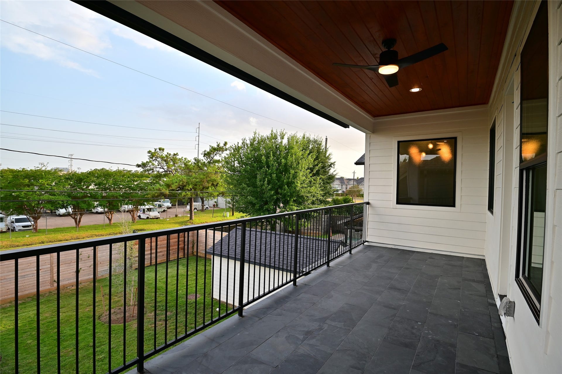 1733 Du Barry Lane, Houston, TX 77018 Primary Bedroom Balcony