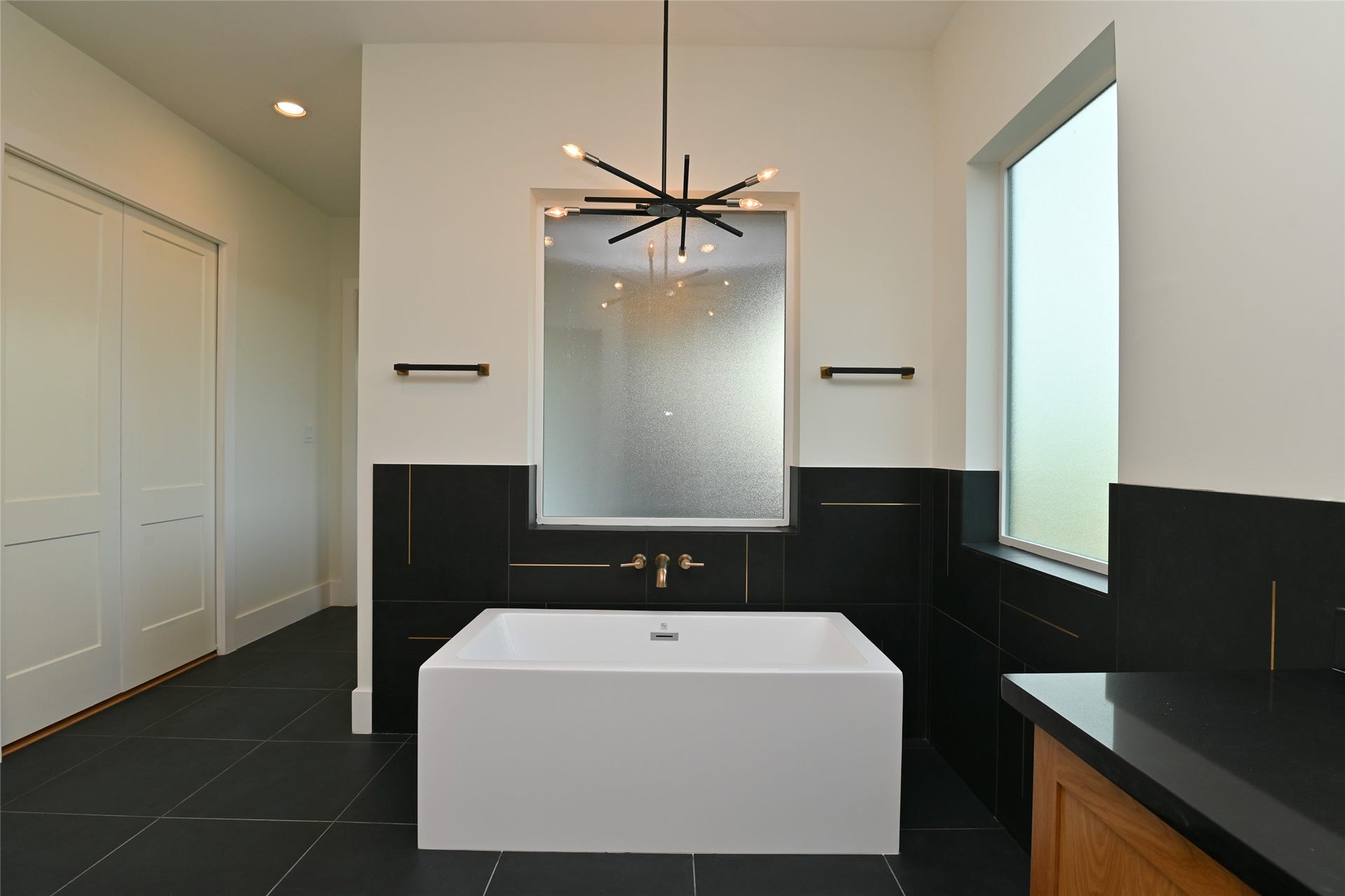 1733 Du Barry Lane, Houston, TX 77018 Primary Bath with custom cabinets