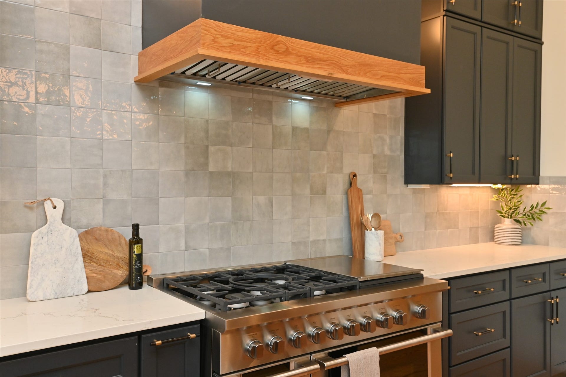 1733 Du Barry Lane, Houston, TX 77018 Custom Kitchen