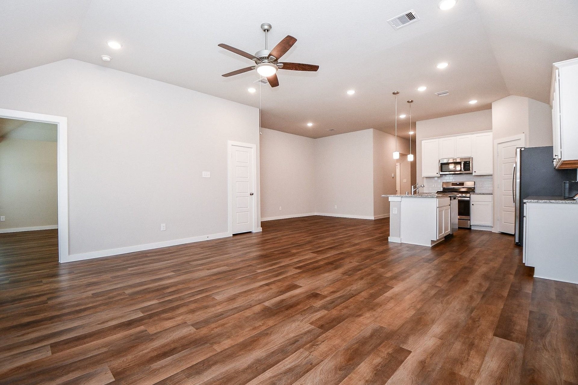 1205 Cavalry Junction Drive, Alvin, TX 77511