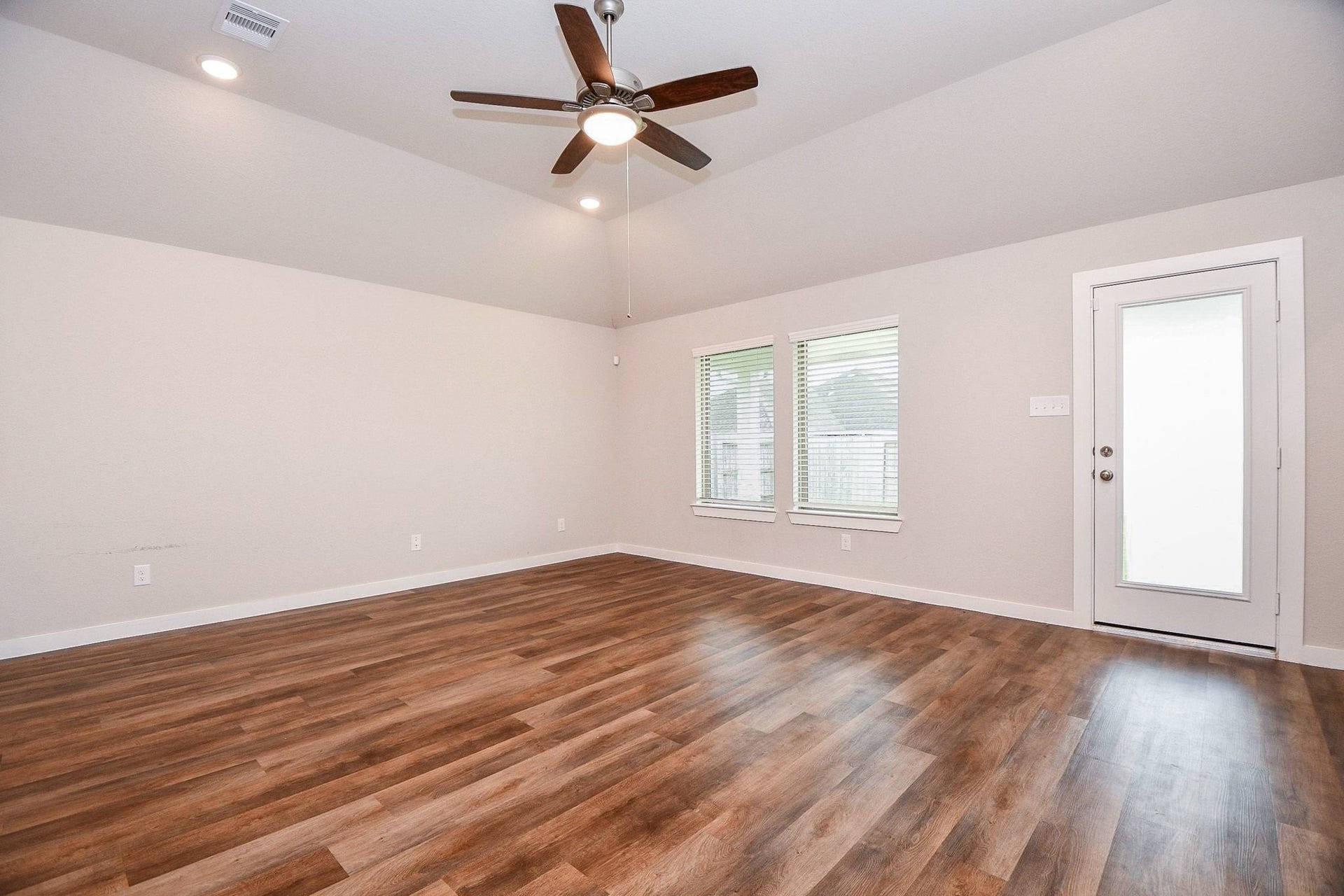 1205 Cavalry Junction Drive, Alvin, TX 77511