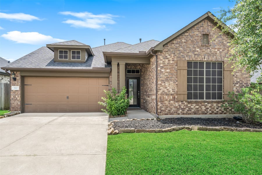 Property photo for 262 Pleasant Hill Way, Conroe, TX