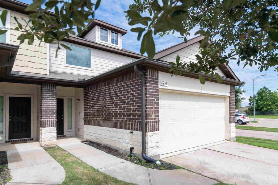 Property photo for 6255 Brenwood Circle, Katy, TX