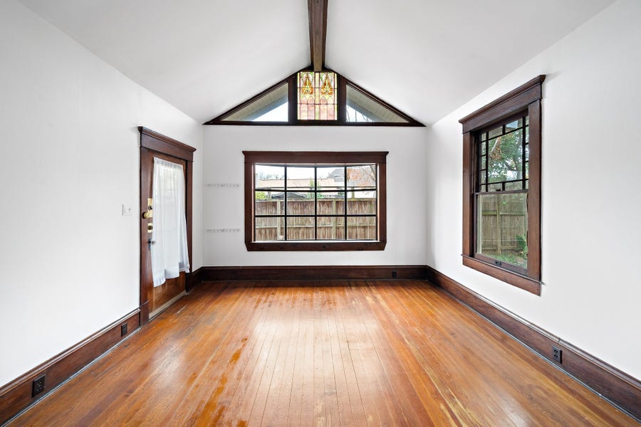 Property photo for 1517 Indiana Street, Houston, TX