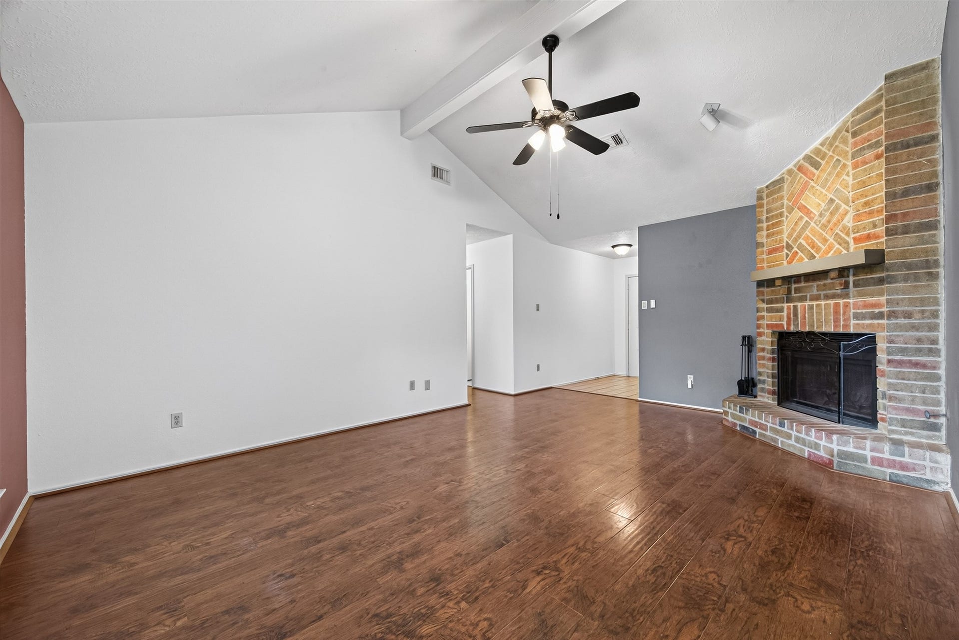 7522 Flair Oaks Drive, Houston, TX 77040 7522 Flair Oaks Drive, Houston, TX 77040
