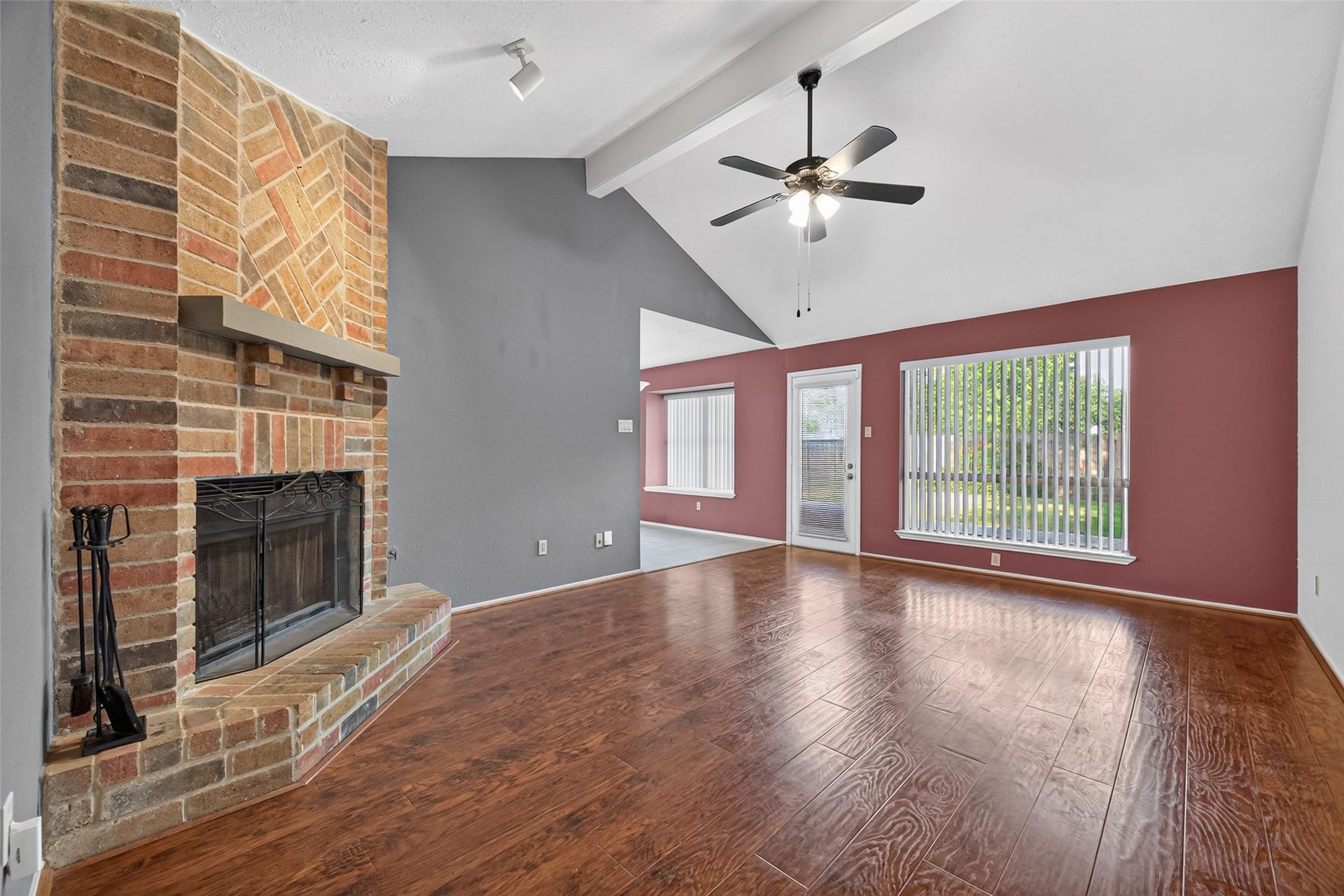 7522 Flair Oaks Drive, Houston, TX 77040 7522 Flair Oaks Drive, Houston, TX 77040