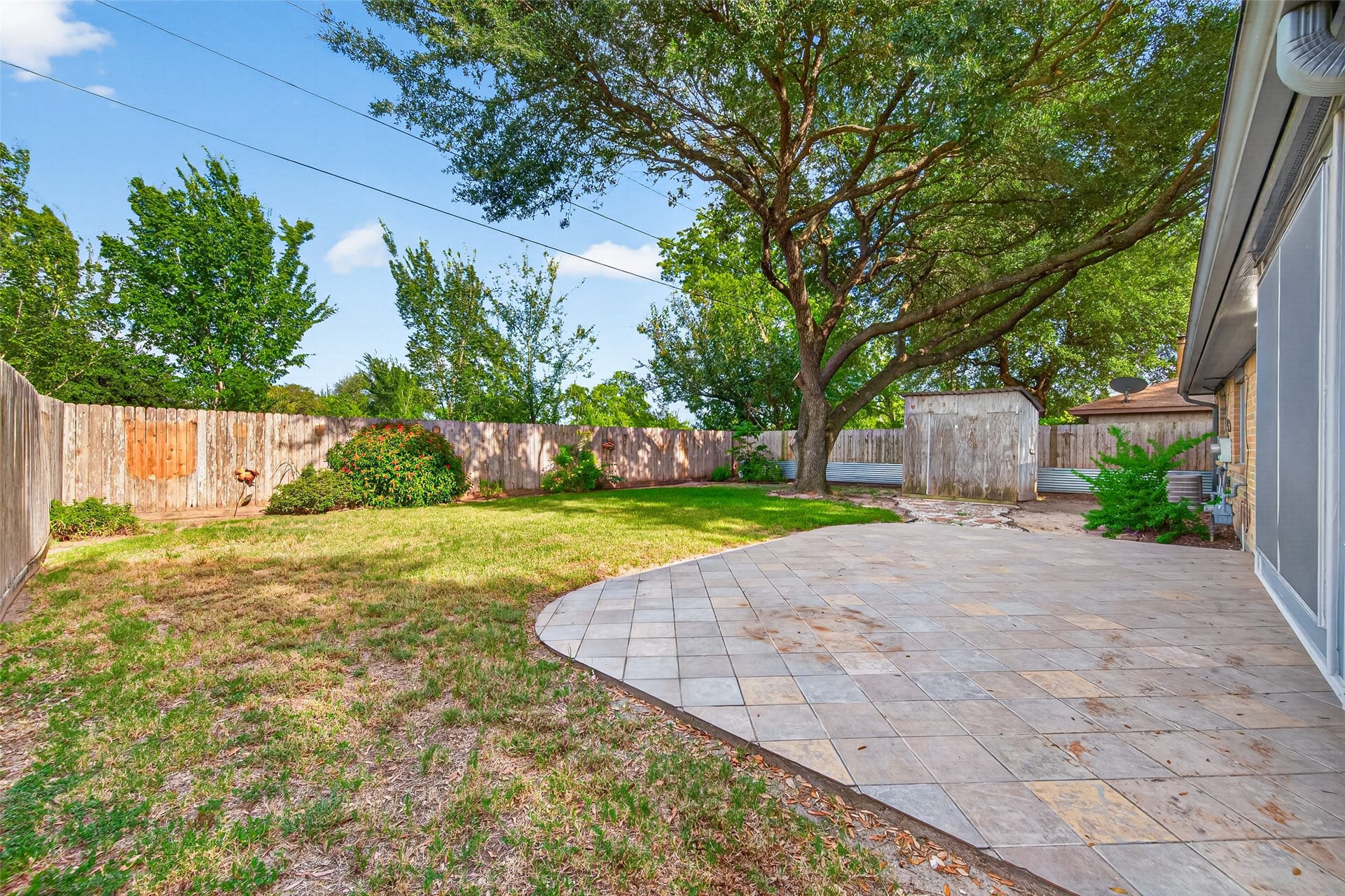 7522 Flair Oaks Drive, Houston, TX 77040 7522 Flair Oaks Drive, Houston, TX 77040