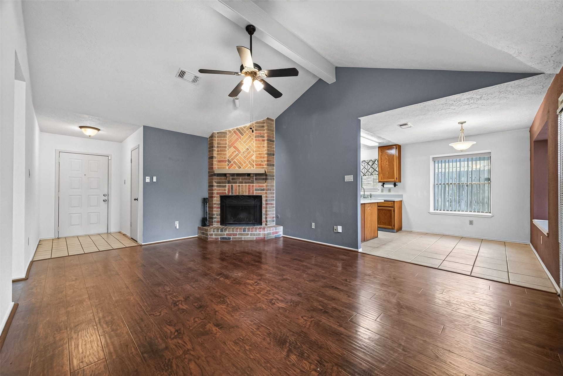 7522 Flair Oaks Drive, Houston, TX 77040 7522 Flair Oaks Drive, Houston, TX 77040