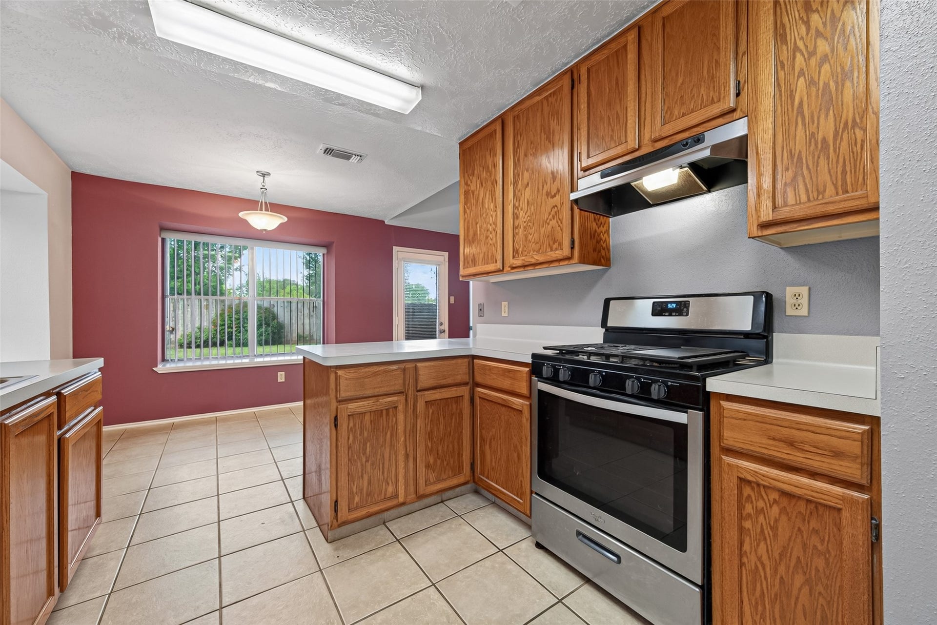 7522 Flair Oaks Drive, Houston, TX 77040 7522 Flair Oaks Drive, Houston, TX 77040
