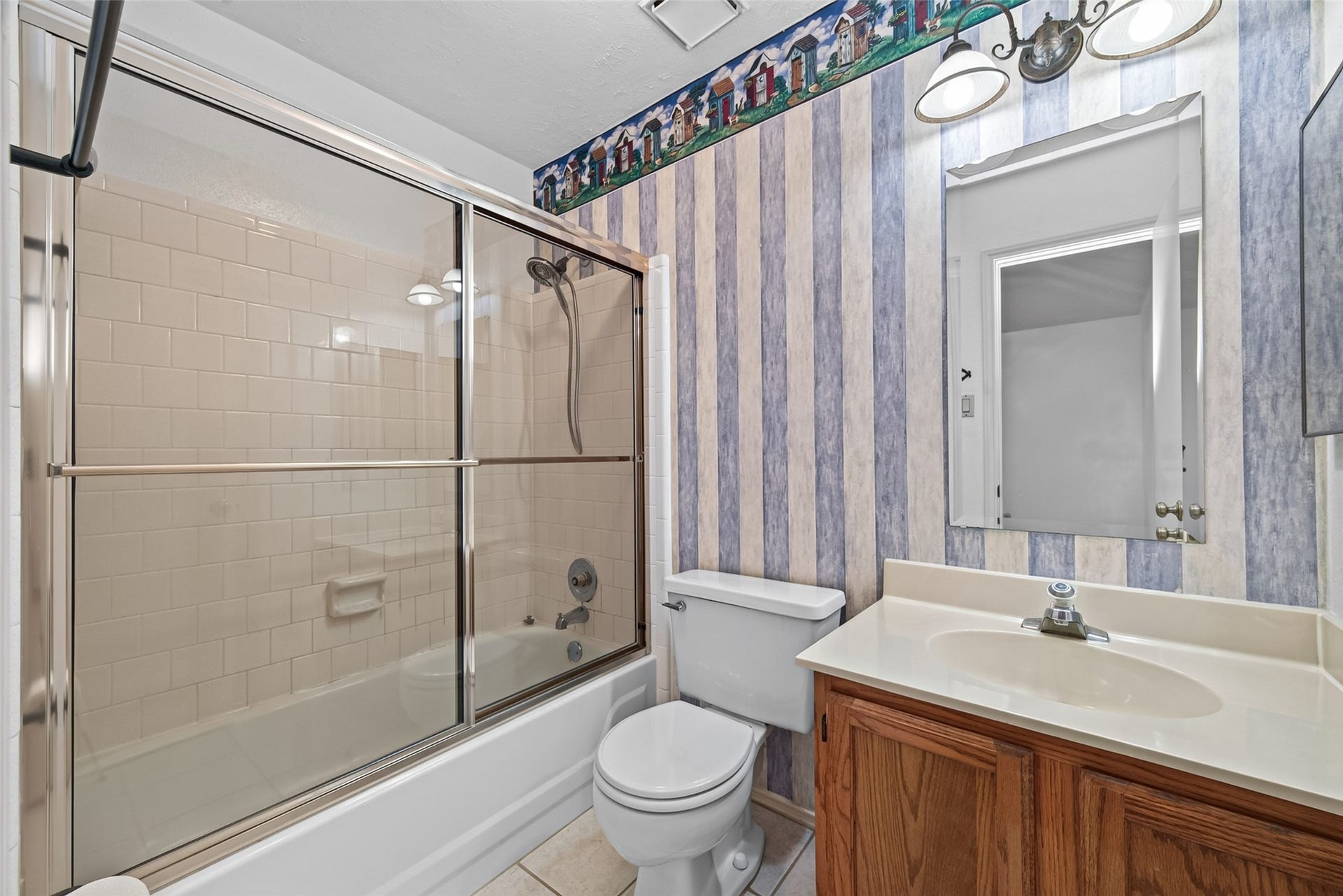 7522 Flair Oaks Drive, Houston, TX 77040 7522 Flair Oaks Drive, Houston, TX 77040