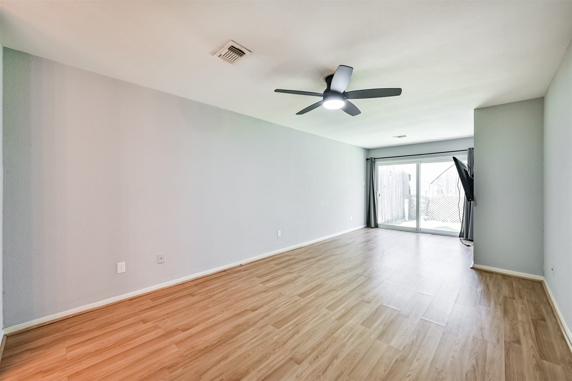 16927 Amidon Drive, Spring, TX 77379 16927 Amidon Drive, Spring, TX 77379