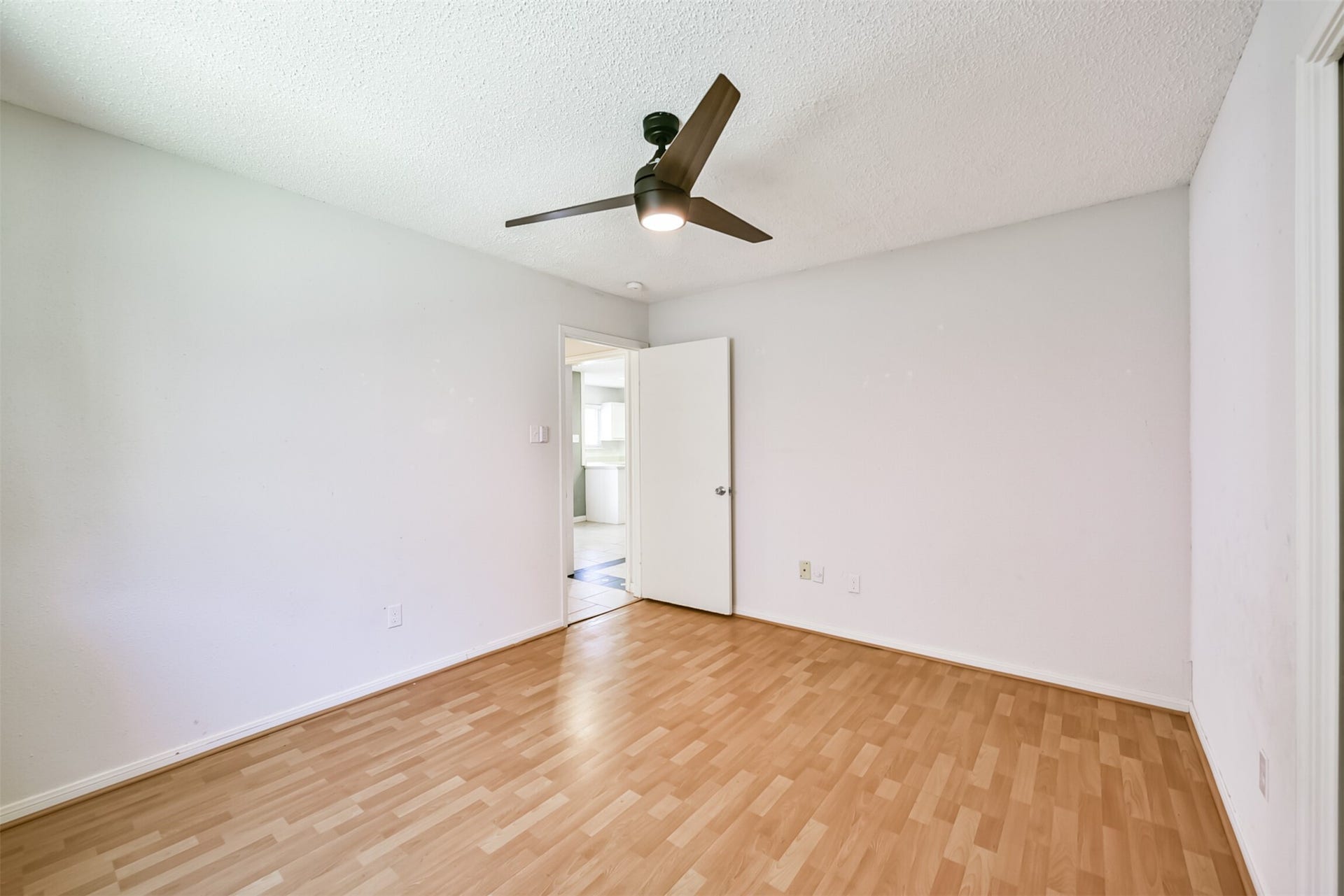 16927 Amidon Drive, Spring, TX 77379 16927 Amidon Drive, Spring, TX 77379