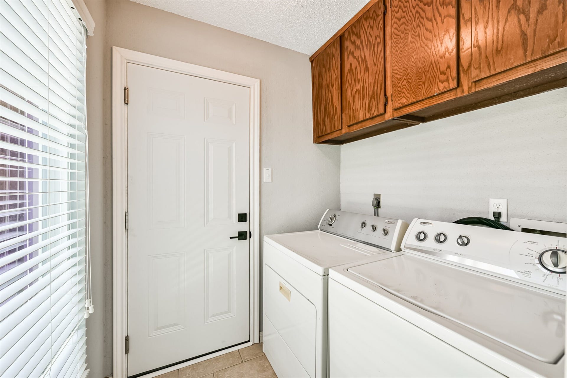 16927 Amidon Drive, Spring, TX 77379 16927 Amidon Drive, Spring, TX 77379
