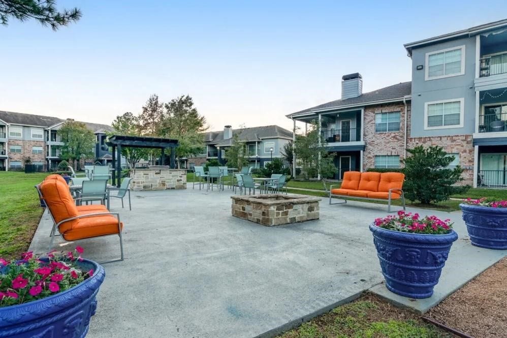 6565 Hollister Street, #1120, Houston, TX 77040 6565 Hollister Street, #1120, Houston, TX 77040