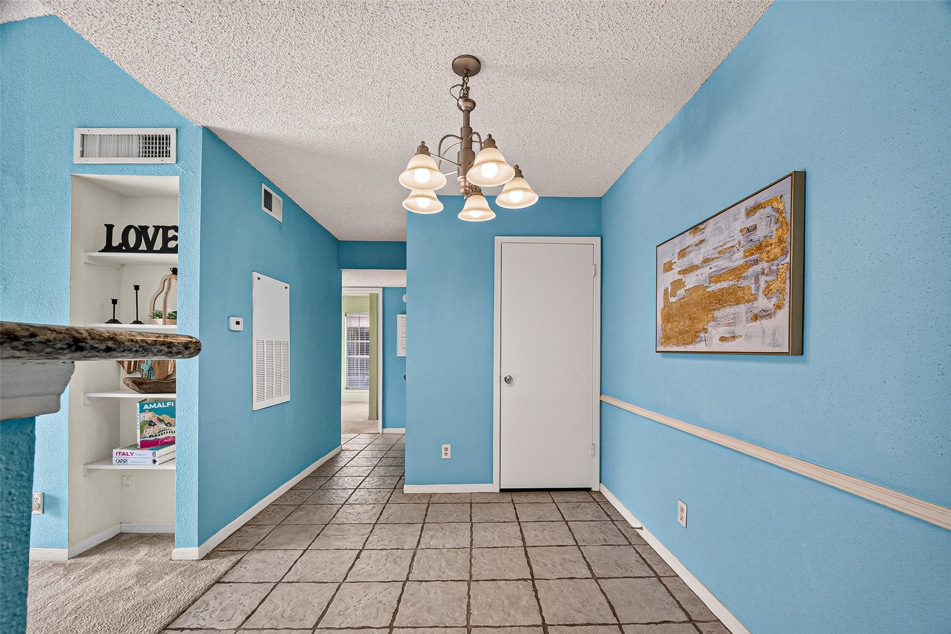 2121 Hepburn Street, #1106, Houston, TX 77054 Utility room in unit