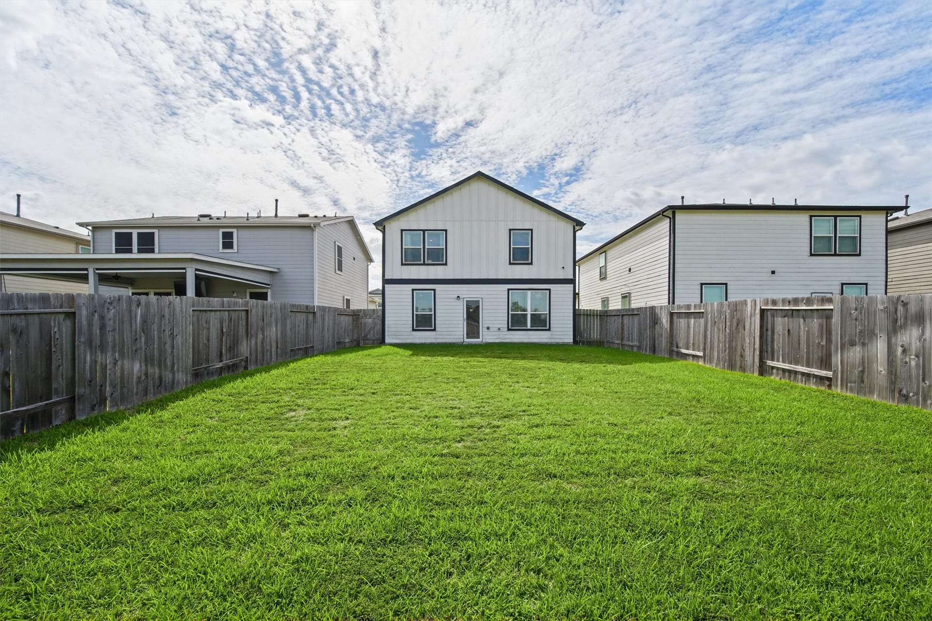 6915 Forbes Run Drive, Houston, TX 77075 6915 Forbes Run Drive, Houston, TX 77075