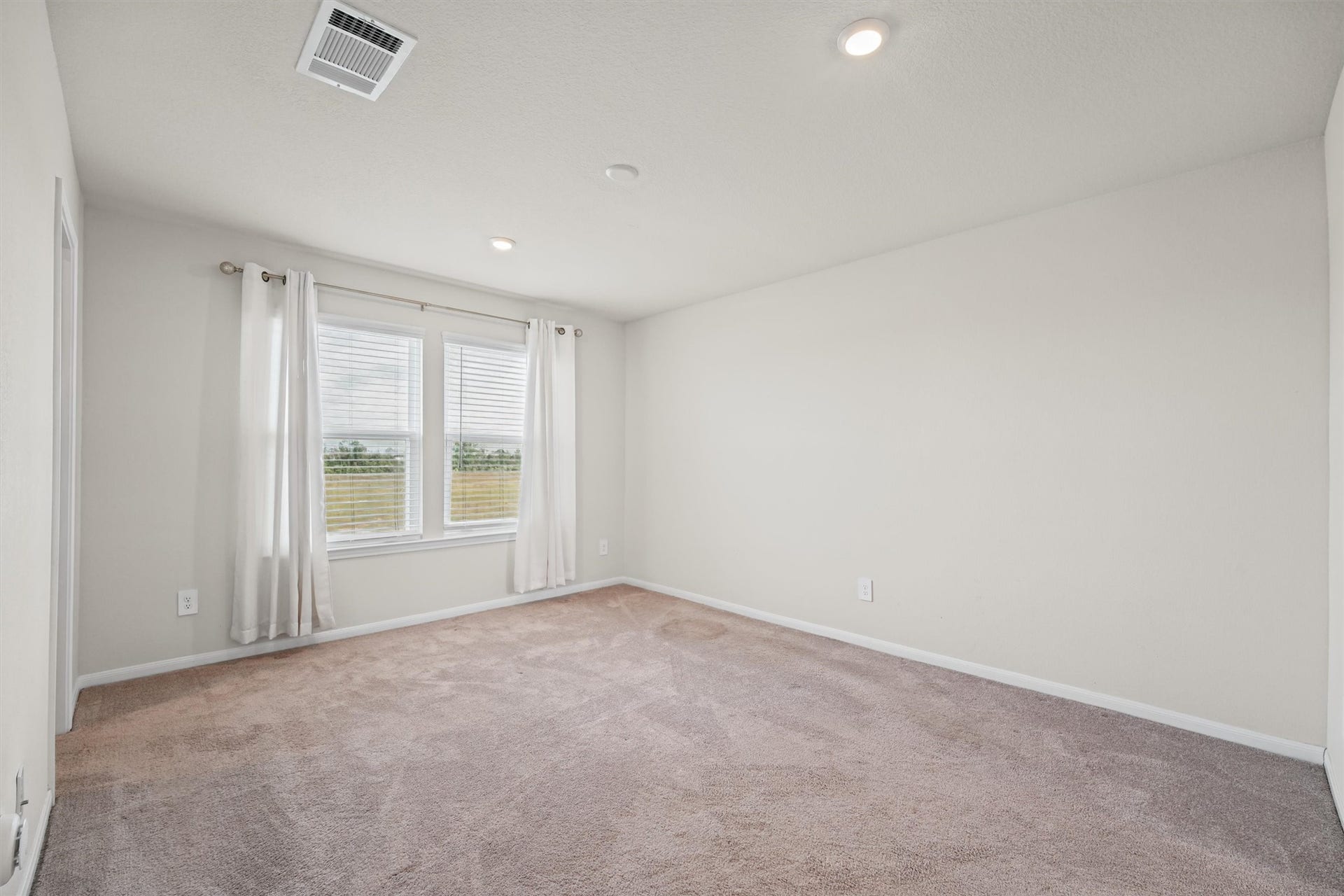 6915 Forbes Run Drive, Houston, TX 77075 6915 Forbes Run Drive, Houston, TX 77075