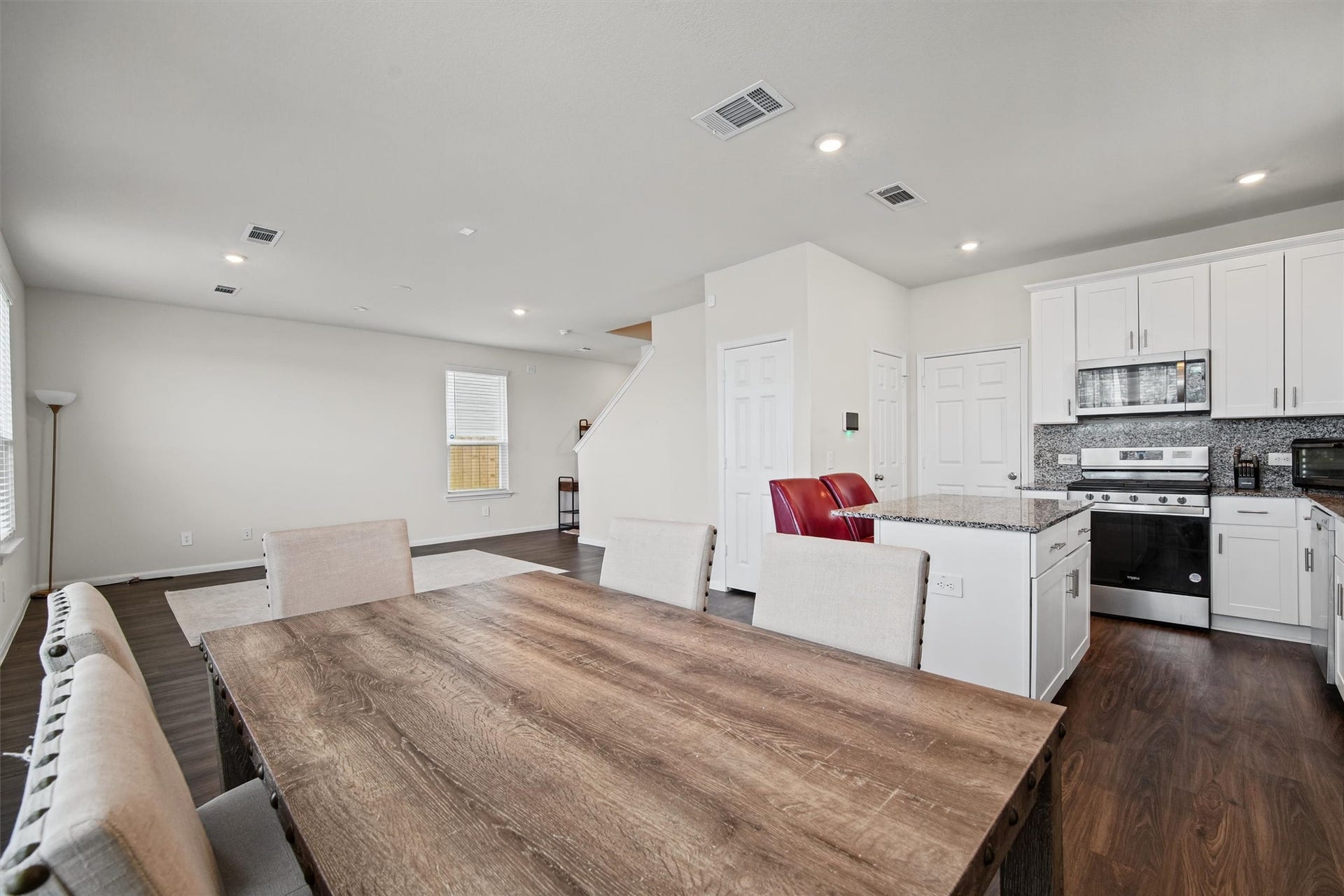 6915 Forbes Run Drive, Houston, TX 77075 6915 Forbes Run Drive, Houston, TX 77075