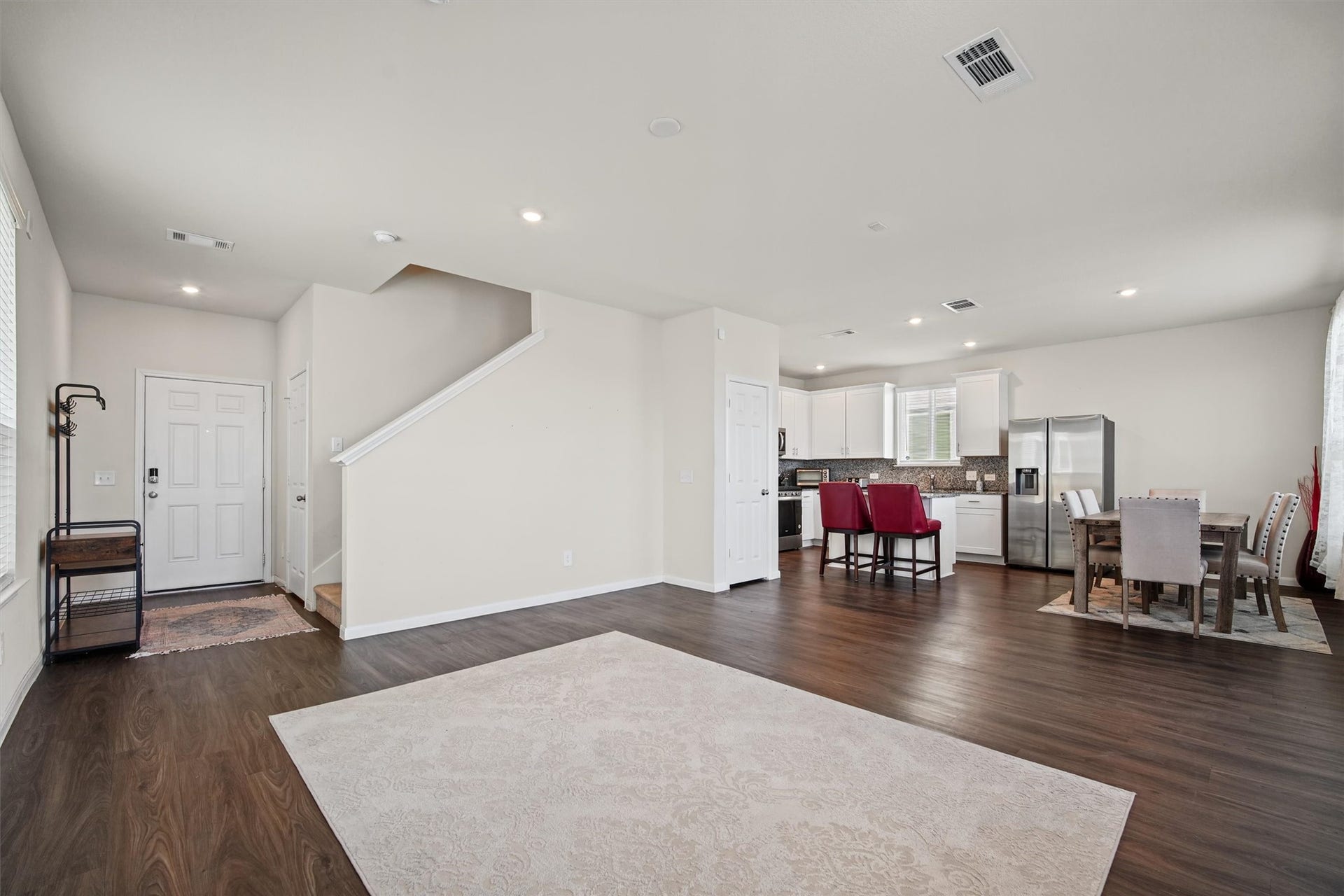 6915 Forbes Run Drive, Houston, TX 77075 6915 Forbes Run Drive, Houston, TX 77075
