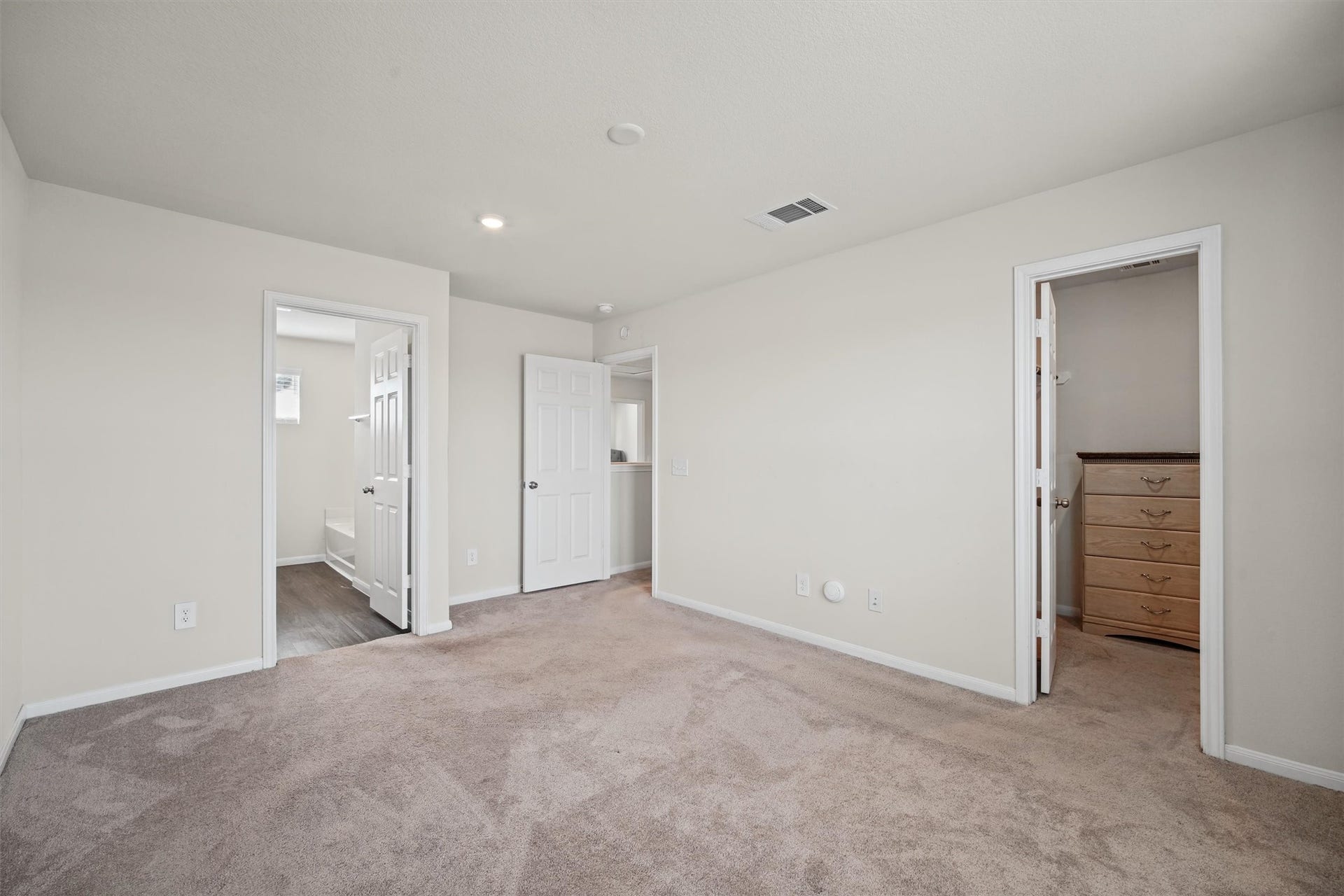 6915 Forbes Run Drive, Houston, TX 77075 6915 Forbes Run Drive, Houston, TX 77075