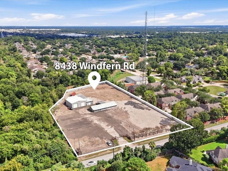 8438 Windfern Road, Houston, TX 77064 8438 Windfern Road, Houston, TX 77064