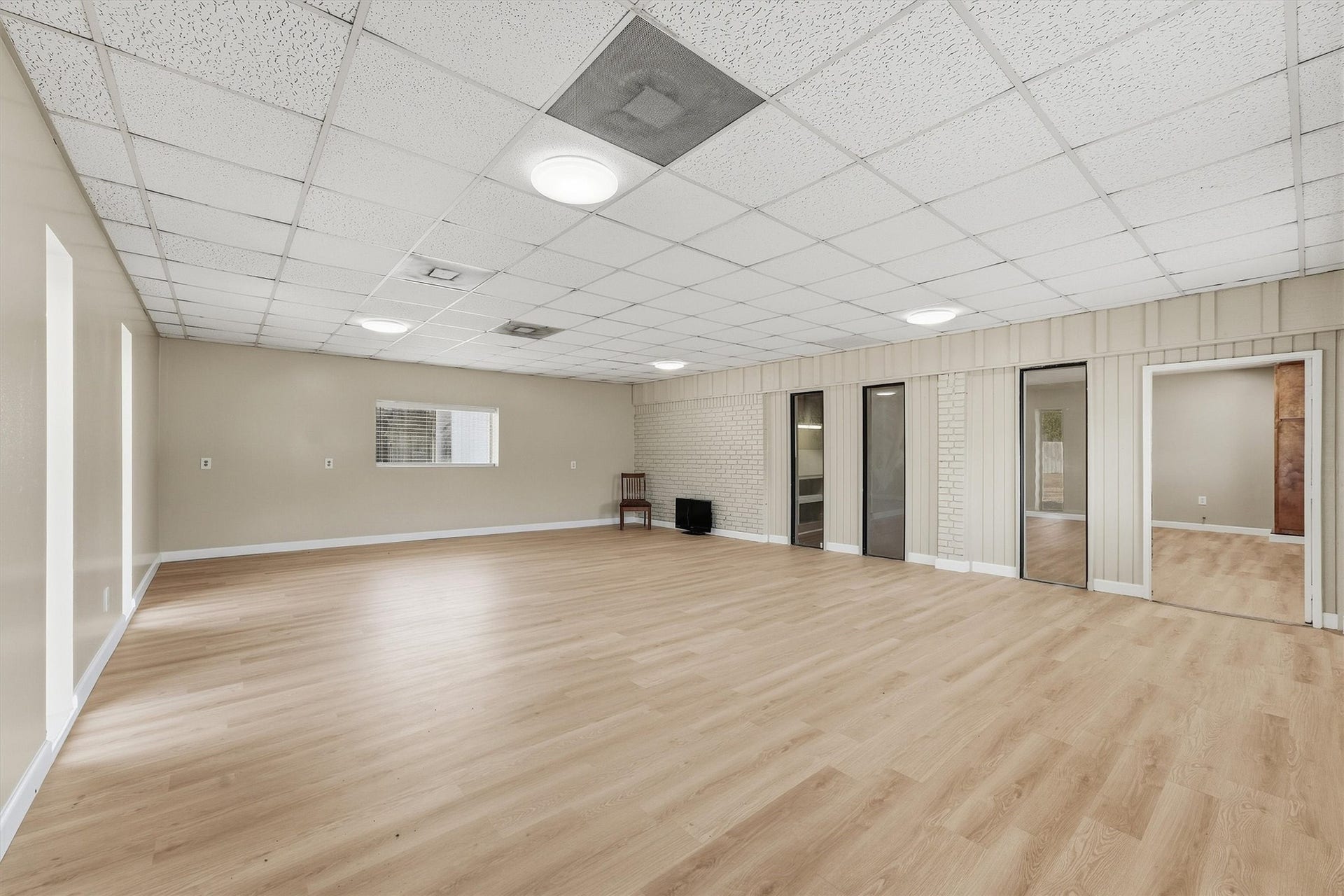 8438 Windfern Road, Houston, TX 77064 8438 Windfern Road, Houston, TX 77064
