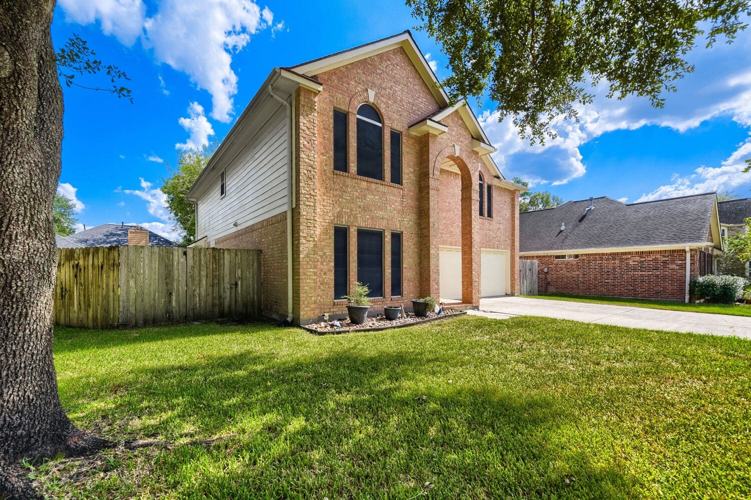 26872 Towerguard Drive, Kingwood, TX 77339 26872 Towerguard Drive, Kingwood, TX 77339