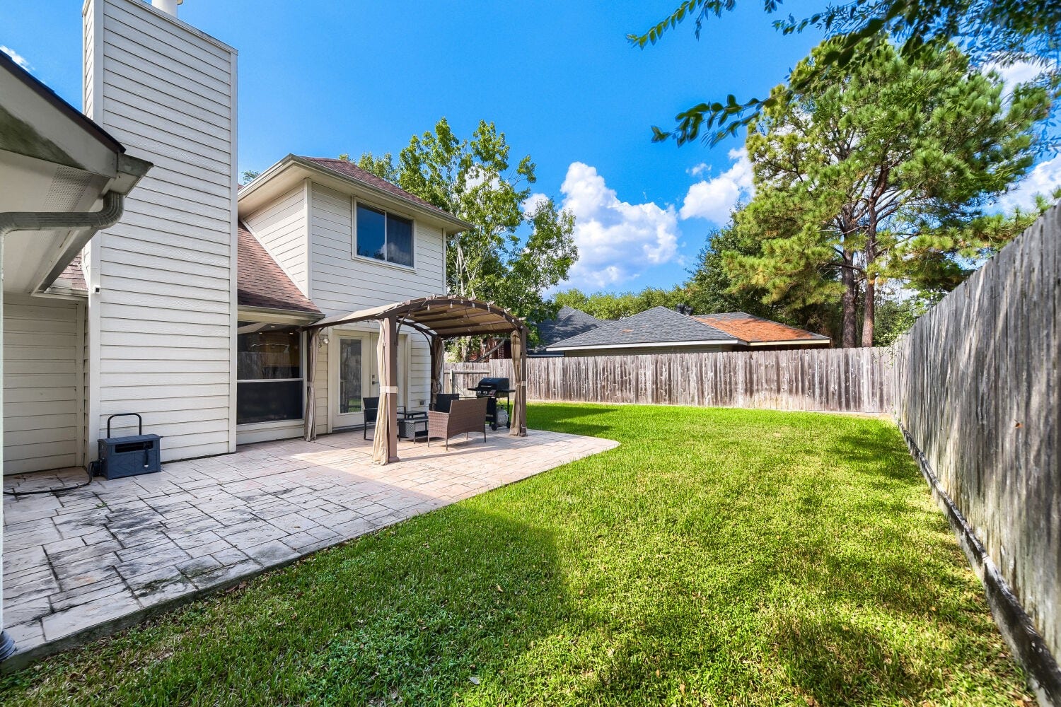 26872 Towerguard Drive, Kingwood, TX 77339 26872 Towerguard Drive, Kingwood, TX 77339