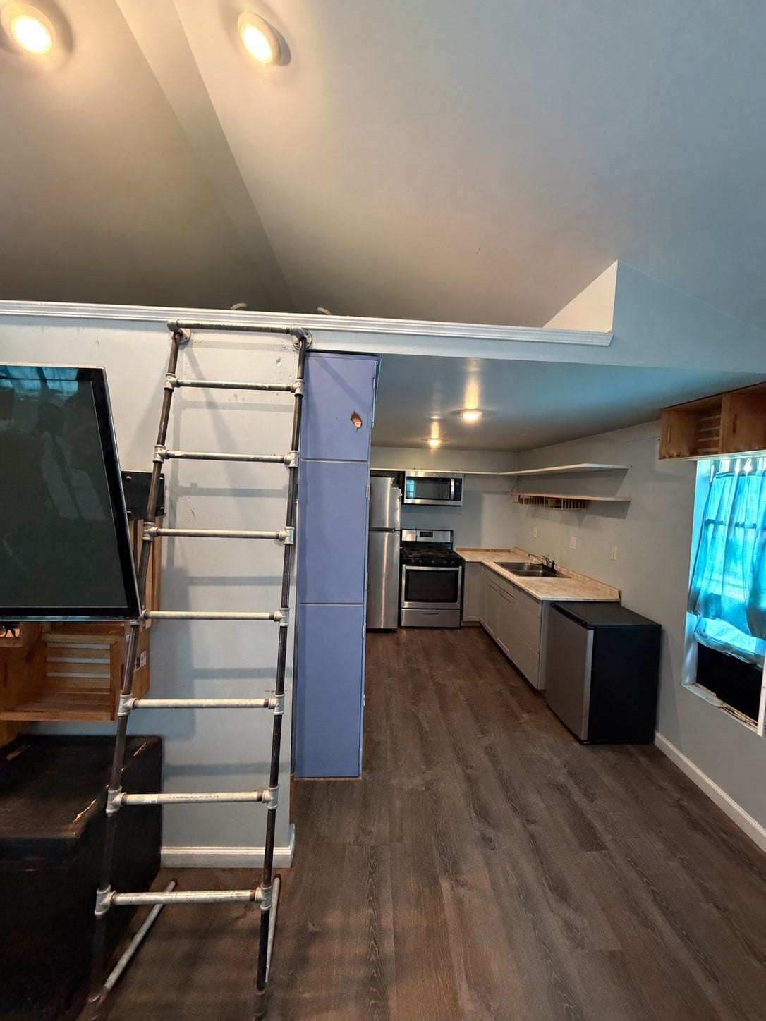 818 E 40th Street, Houston, TX 77022