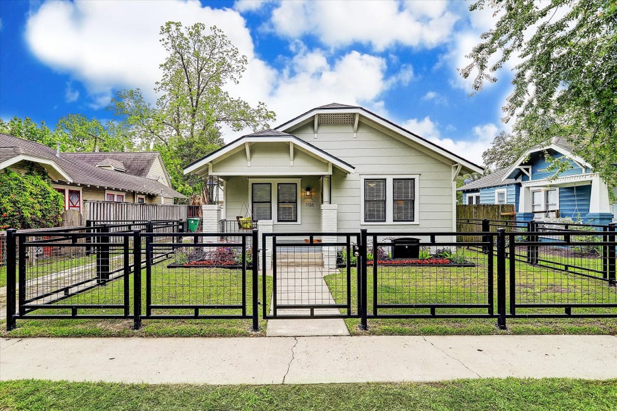 Property photo for 1136 Dunbar Street, Houston, TX