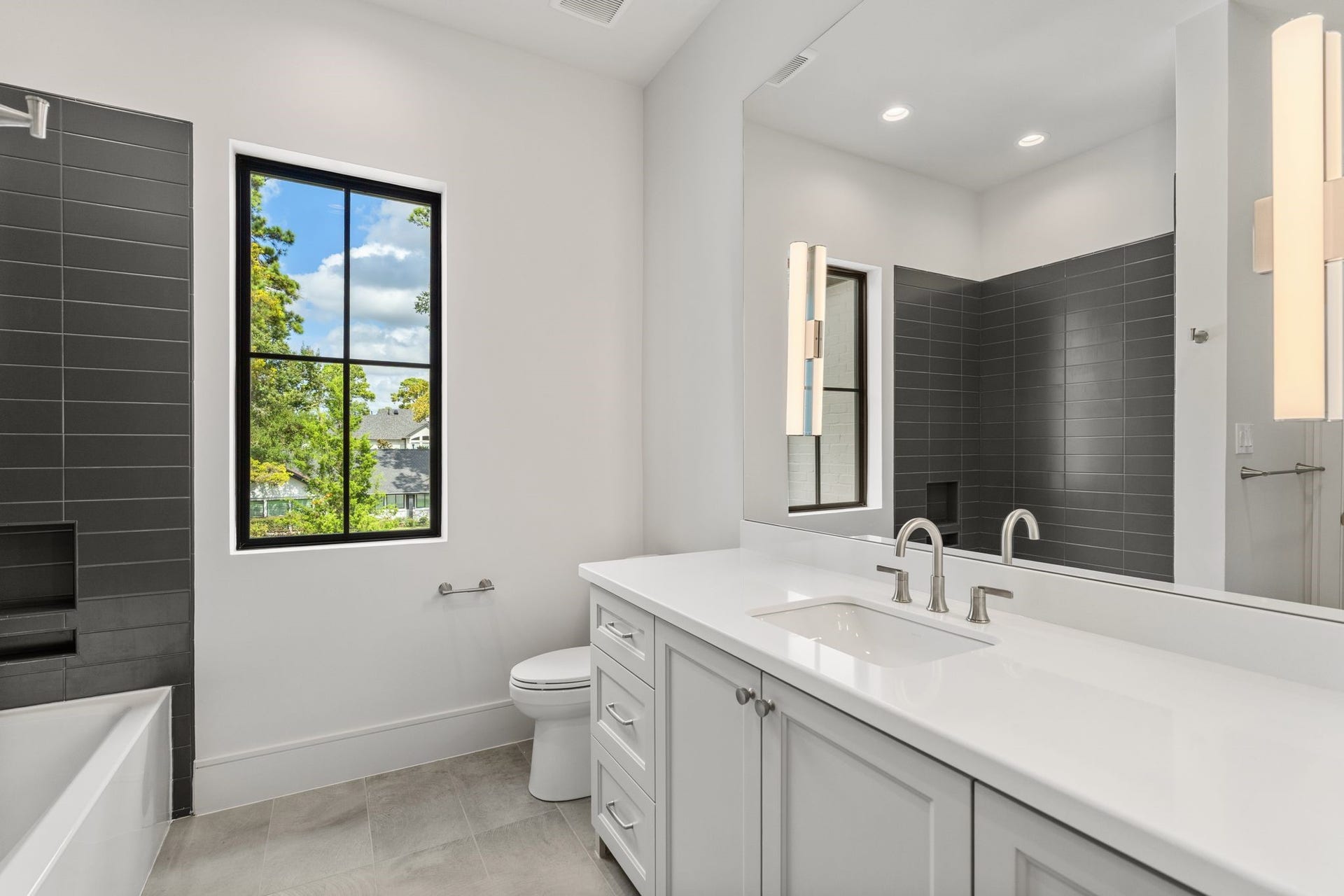 13115 Apple Tree Road, Houston, TX 77079 13115 Apple Tree Road, Houston, TX 77079