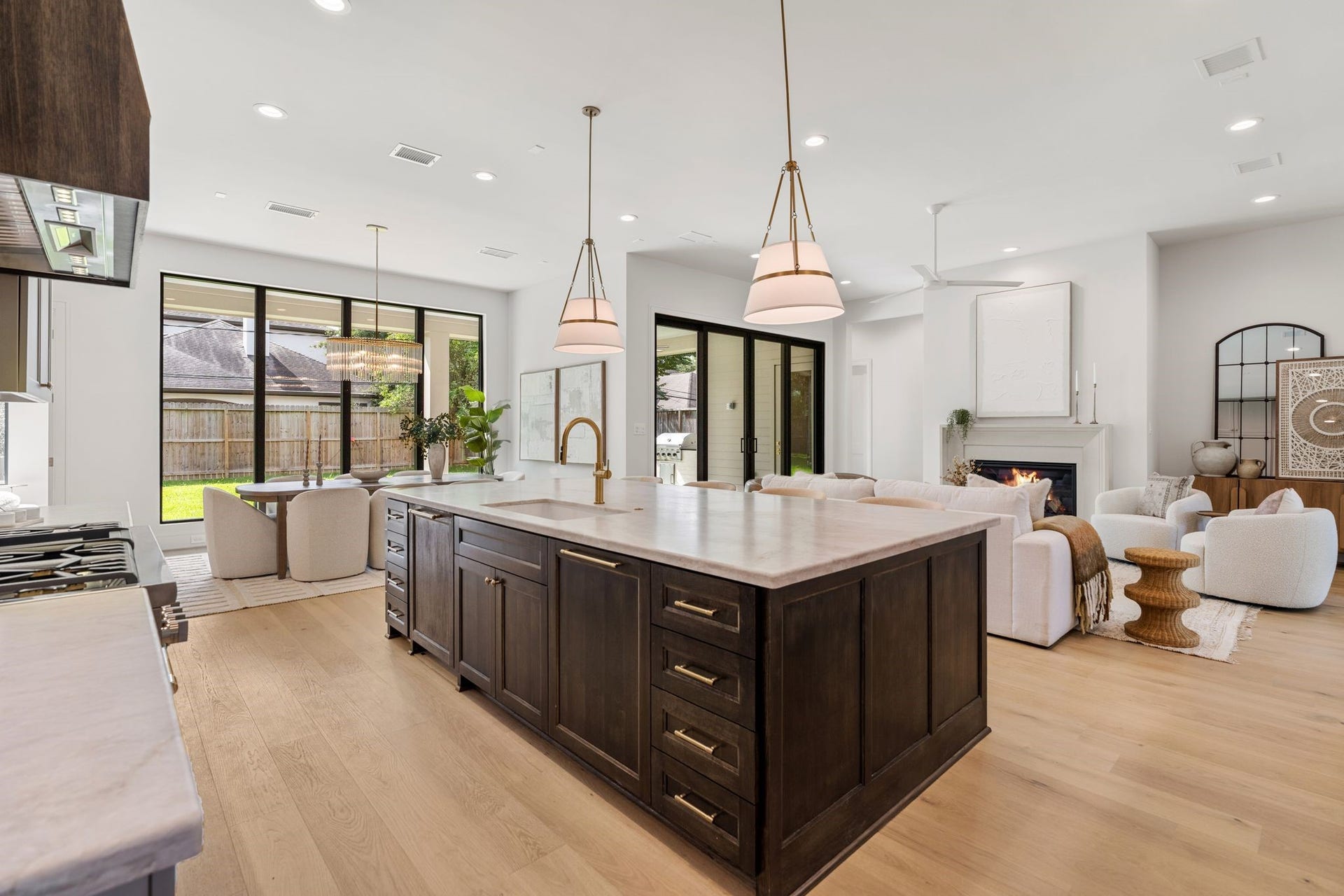 13115 Apple Tree Road, Houston, TX 77079 13115 Apple Tree Road, Houston, TX 77079