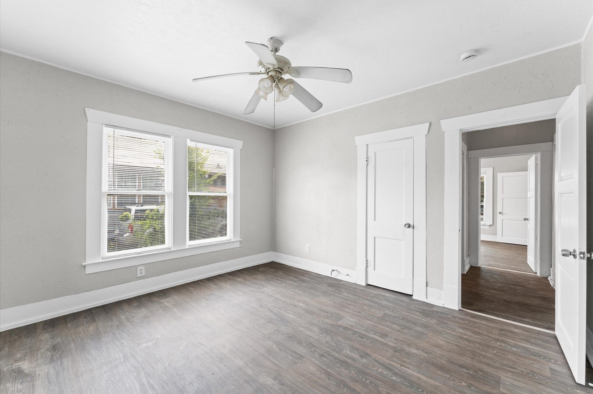 6818 Avenue C, Houston, TX 77011 6818 Avenue C, Houston, TX 77011
