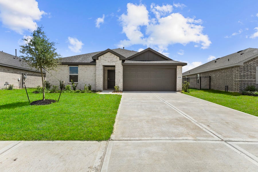 Property photo for 3028 Nori Shores Drive, Katy, TX