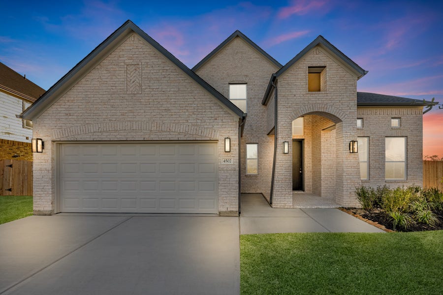 Property photo for 4502 Whisperwood Drive, Rosenberg, TX